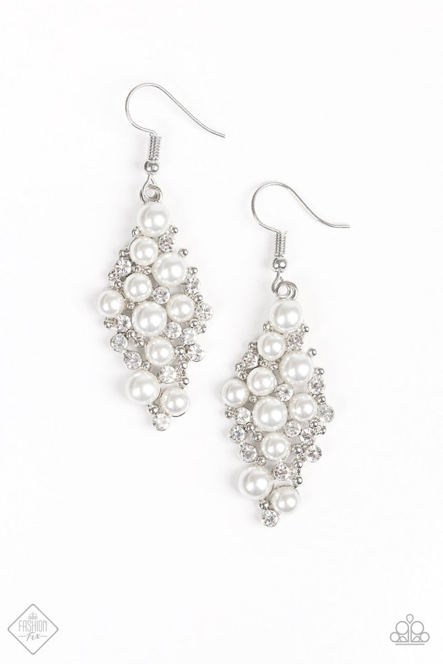 famous-fashion-p5re-wtxx-349ho