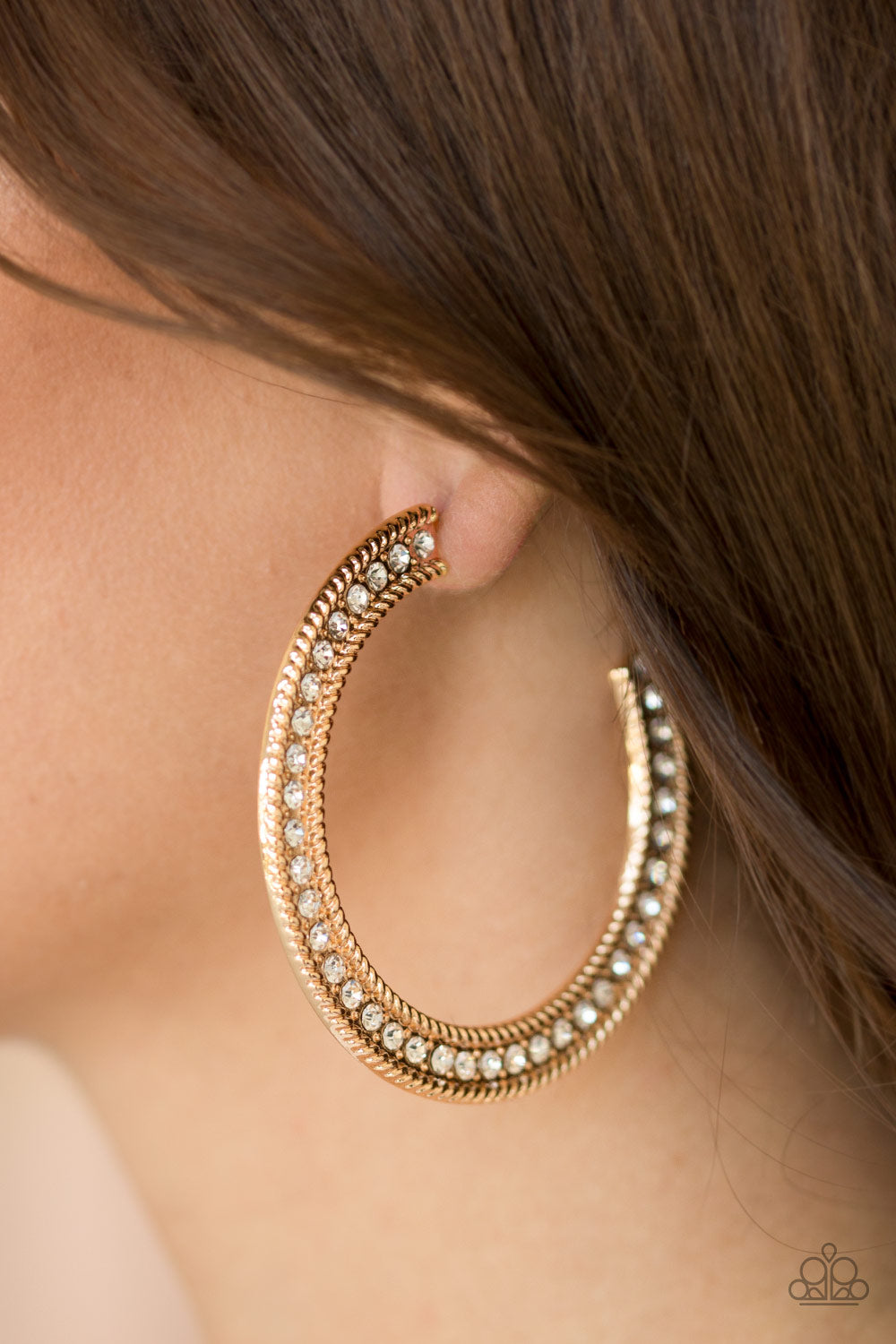 Paparazzi ♥ HAUTE Mama - Gold ♥ Earrings