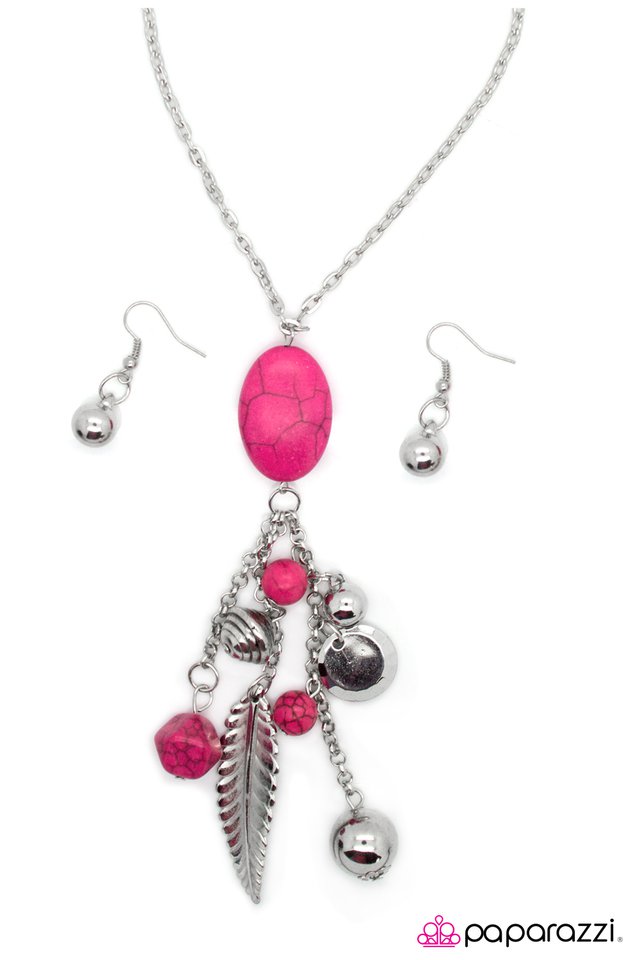 Paparazzi ♥ Rock of Ages - Pink ♥ Necklace