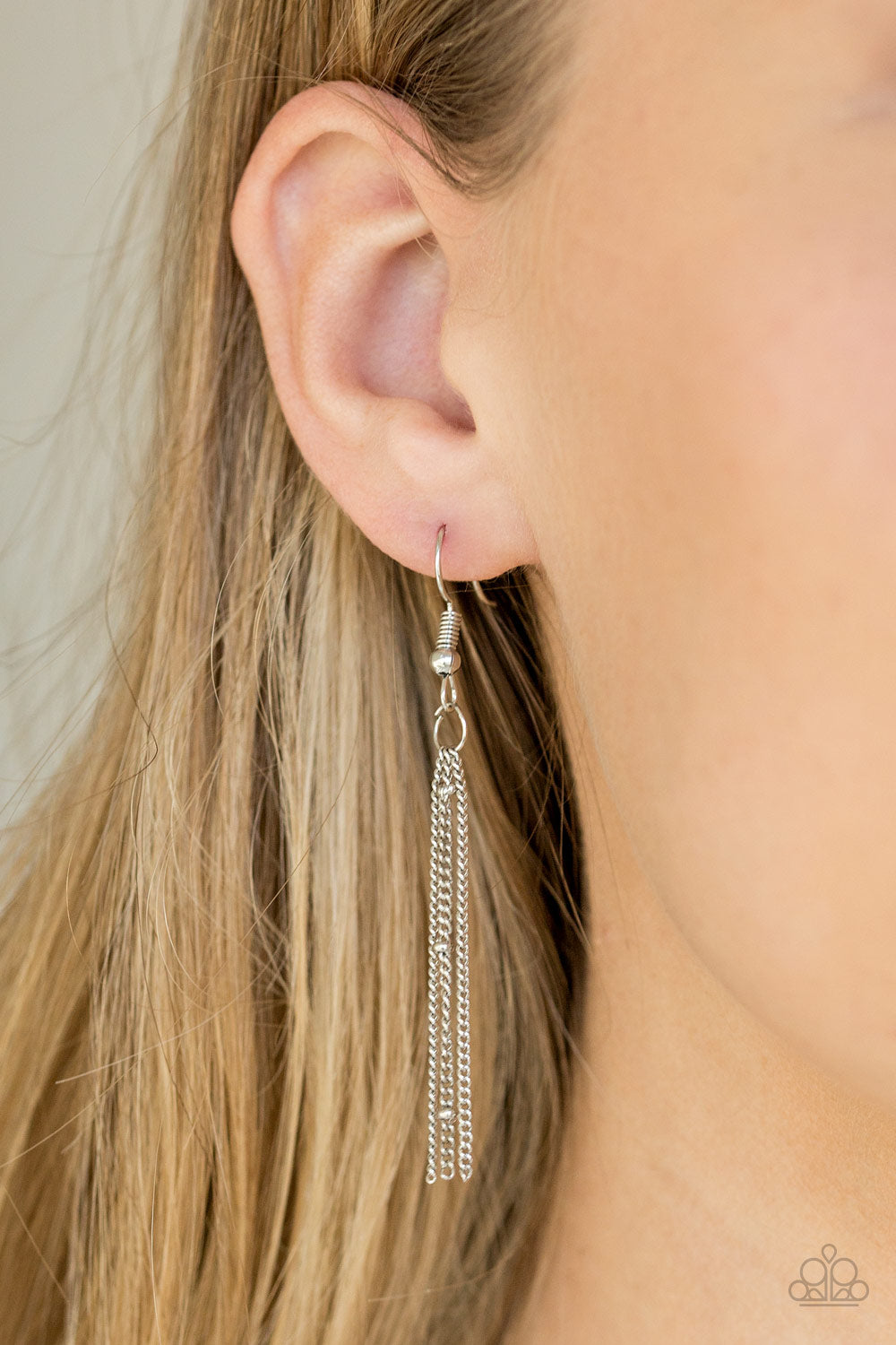 Paparazzi ♥ Fly The Coop - Black ♥ Necklace