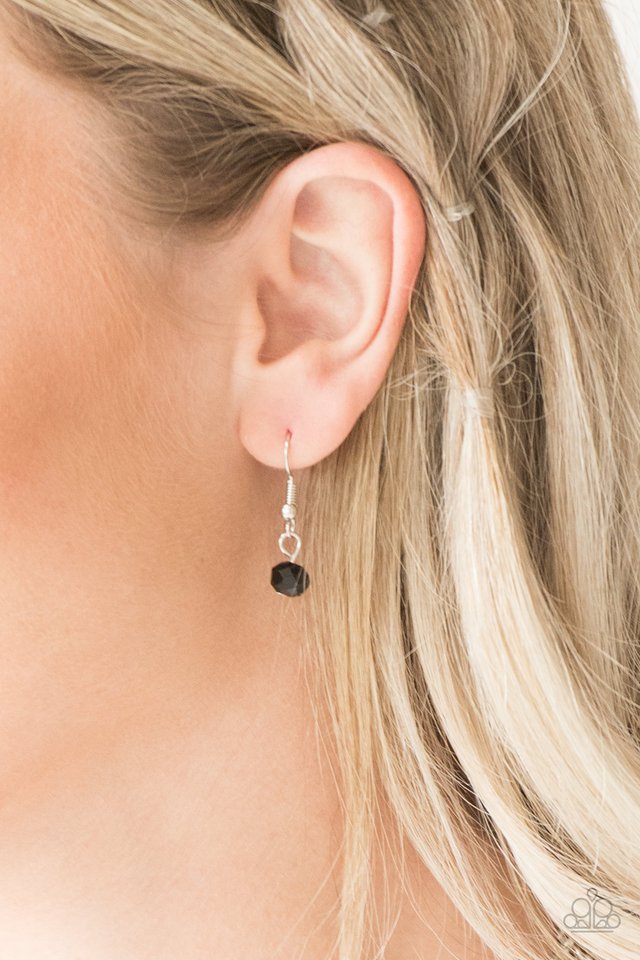 Paparazzi ♥ Extravagant Elegance - Black ♥ Necklace