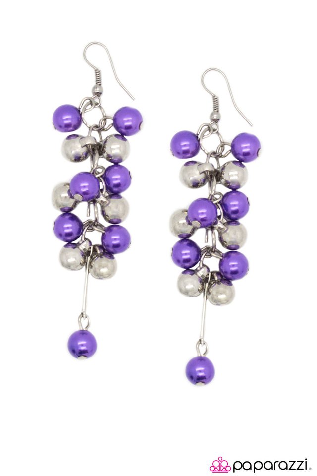 Paparazzi ♥ Pulling Away - Purple ♥ Earrings