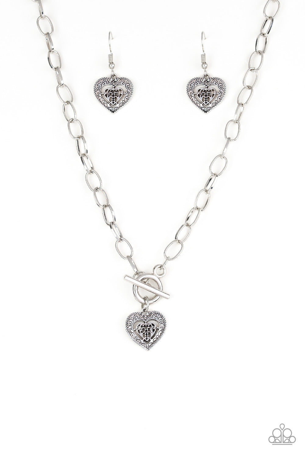 Paparazzi ♥ Say No AMOUR - Silver ♥ Necklace – LisaAbercrombie