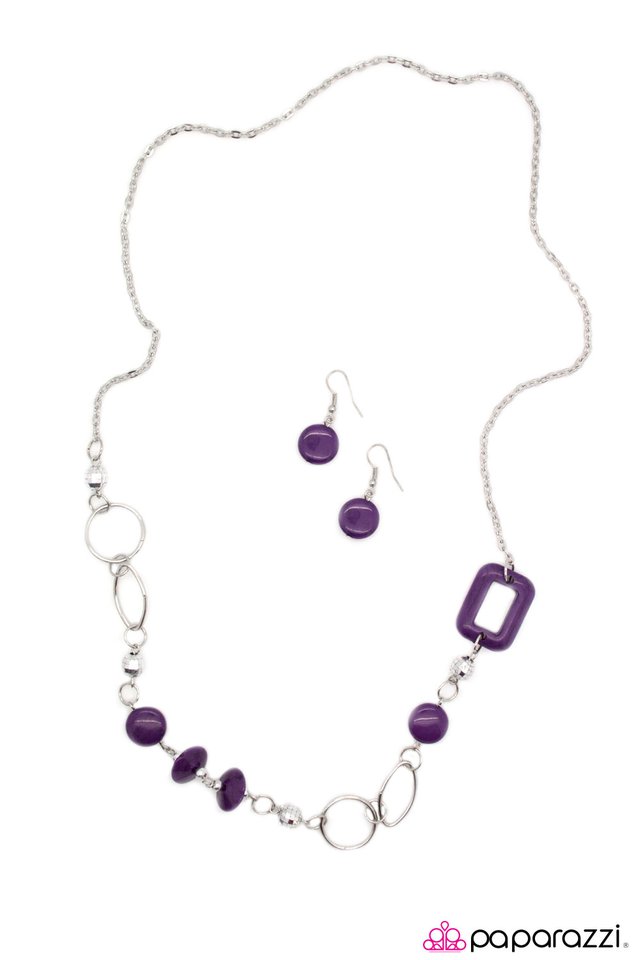 Paparazzi ♥ Just Around the Corner - Purple ♥ Necklace