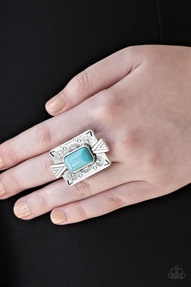 Paparazzi ♥ So Smithsonian - Blue ♥ Ring
