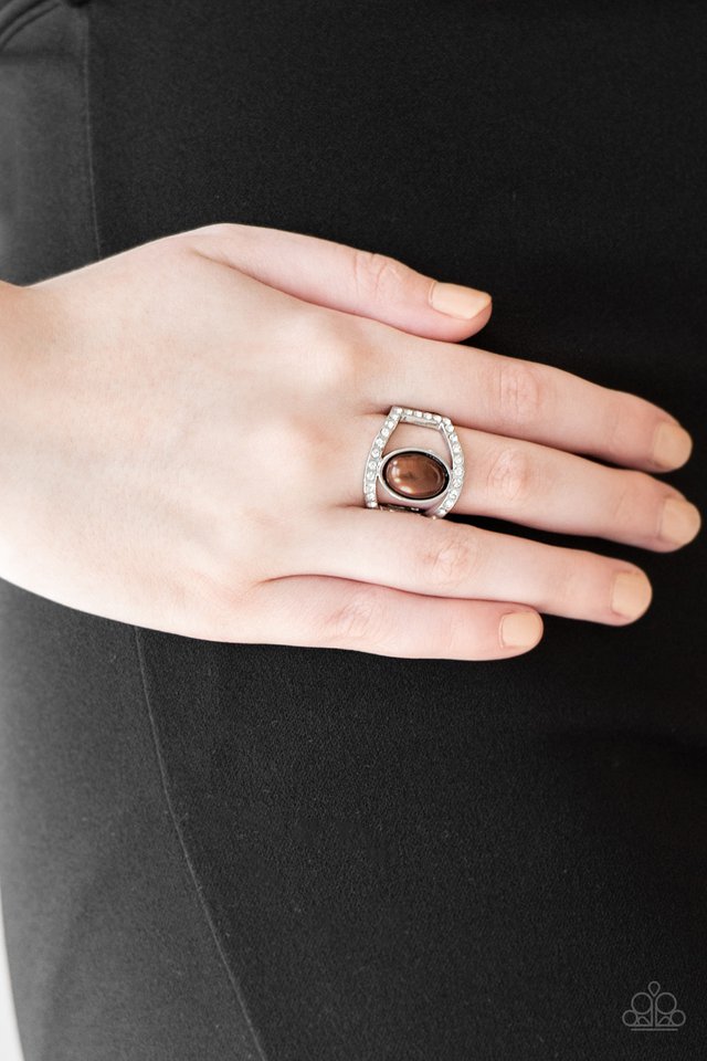 Paparazzi ♥ Radiating Riches - Brown ♥ Ring