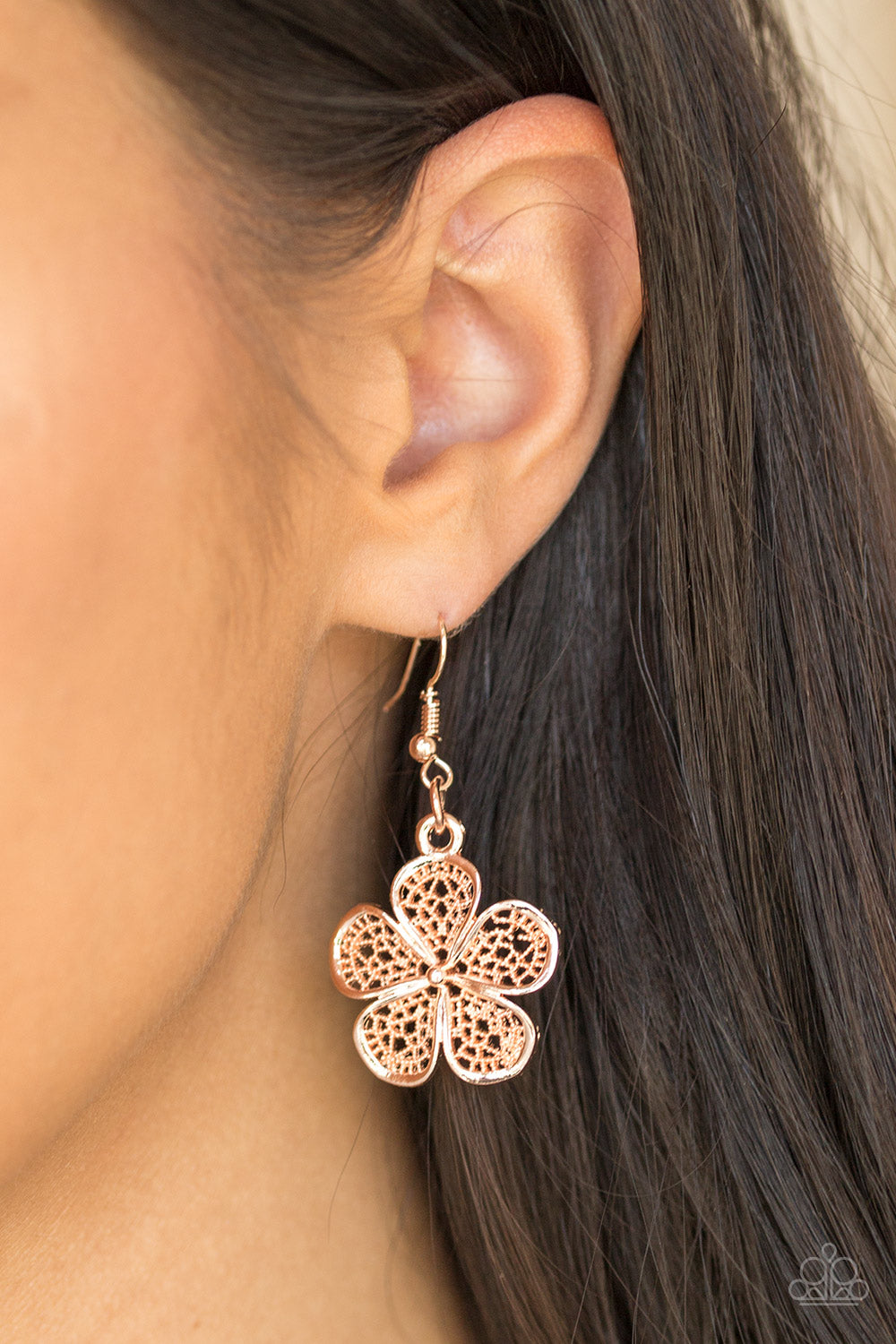 Paparazzi ♥ No Common Daisy - Rose Gold ♥ Necklace