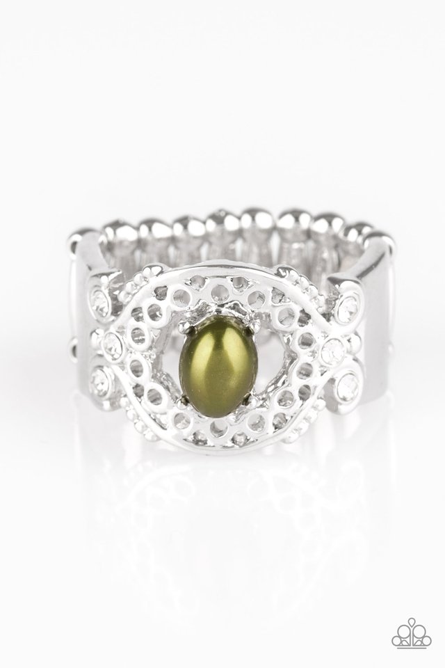Paparazzi ♥ Mod Modest - Green ♥ Ring