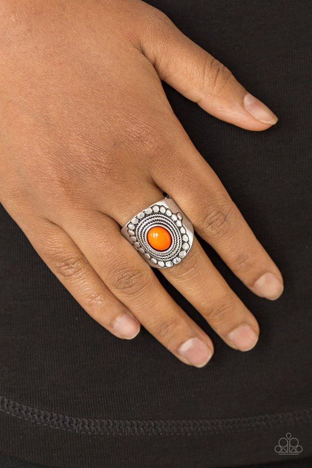 Paparazzi ♥ ZEN To One - Orange ♥ Ring