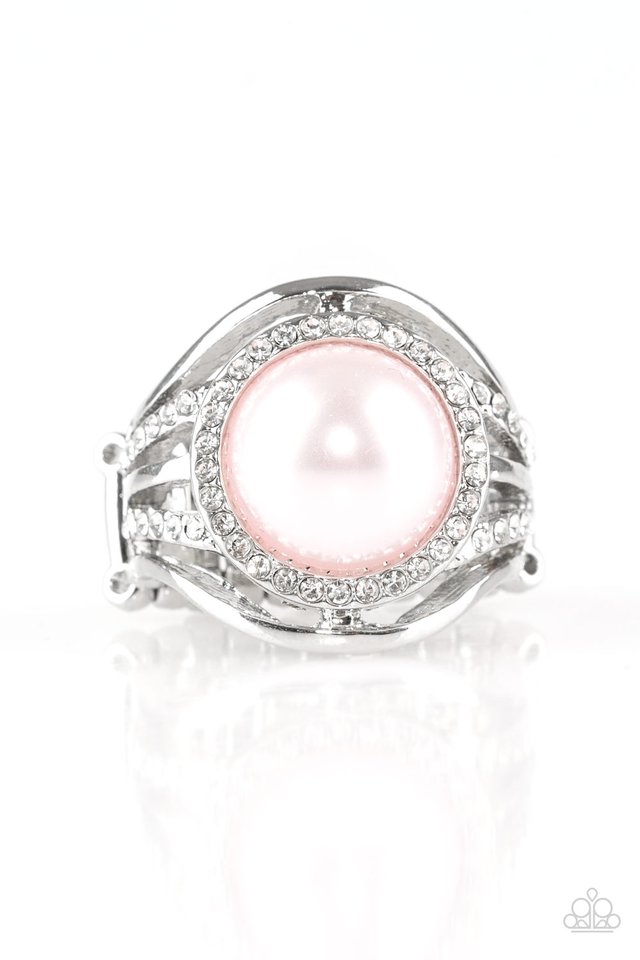 Paparazzi ♥ Pampered In Pearls - Pink ♥ Ring – LisaAbercrombie