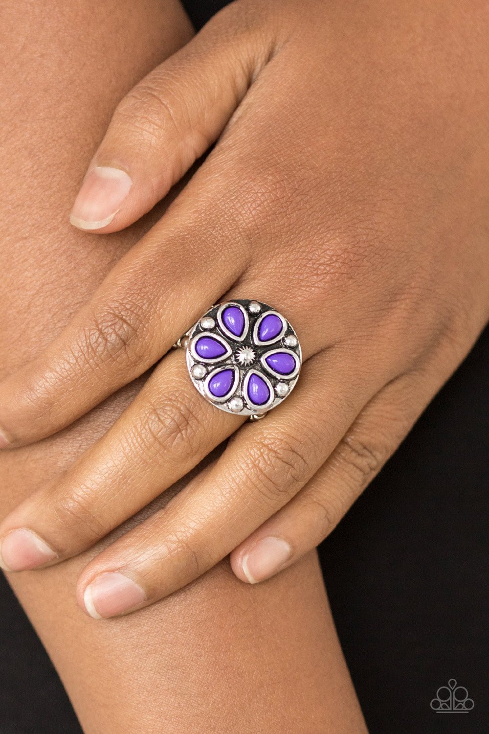 Paparazzi ♥ Color Me Calla Lily - Purple ♥ Ring
