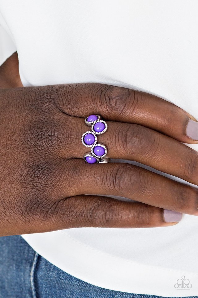 Paparazzi ♥ Foxy Fabulous - Purple ♥ Ring