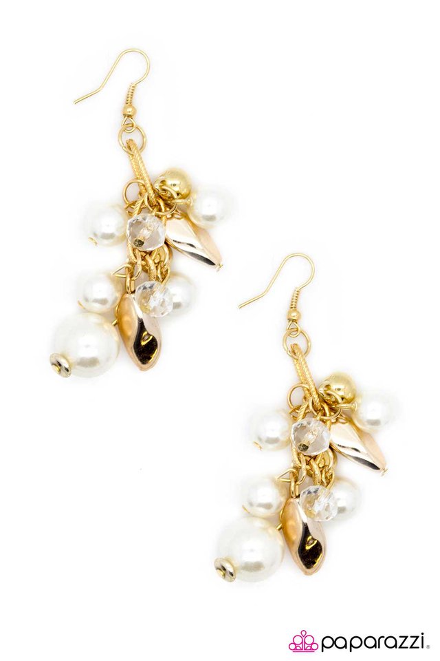 Paparazzi ♥ Busybody - White ♥ Earrings