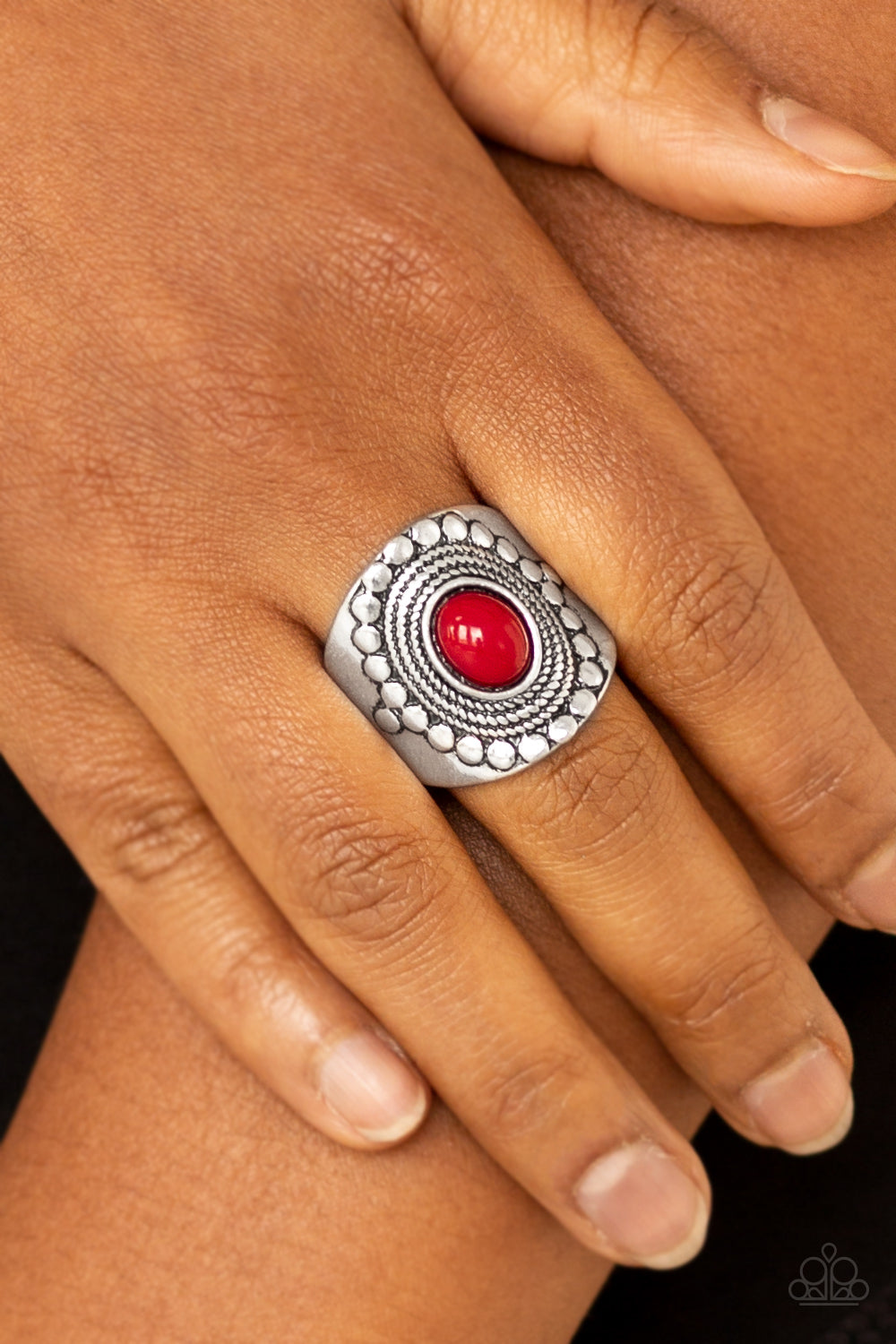 Paparazzi ♥ ZEN To One - Red ♥ Ring