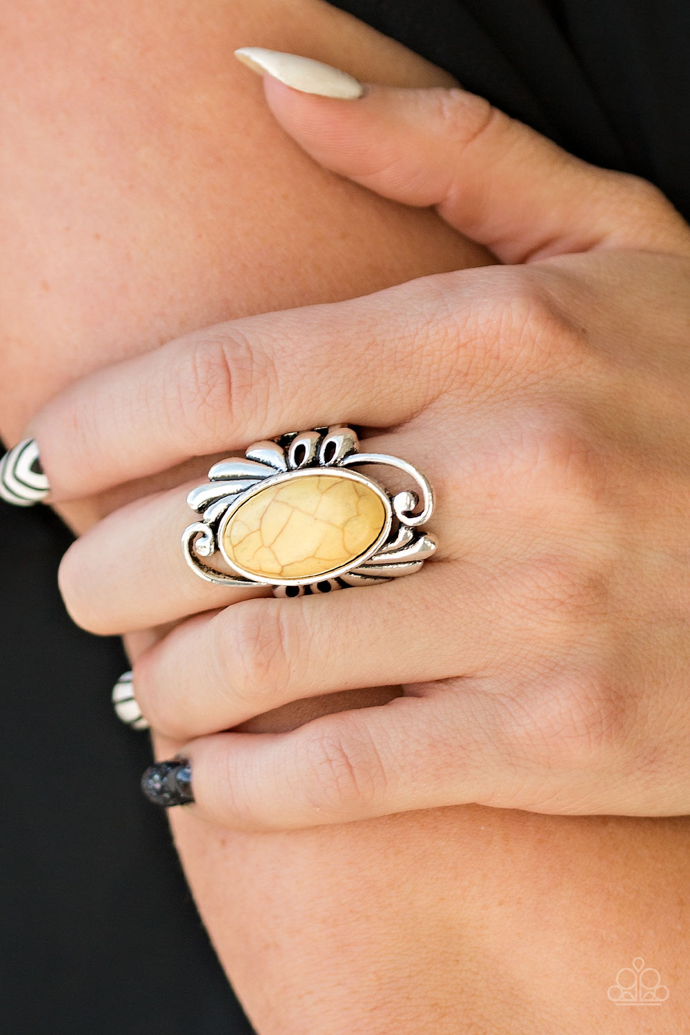 Paparazzi ♥ Sedona Sunset - Yellow ♥ Ring