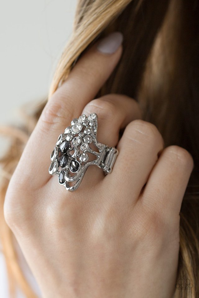 Paparazzi ♥ Sparkle Splash -Black ♥ Ring