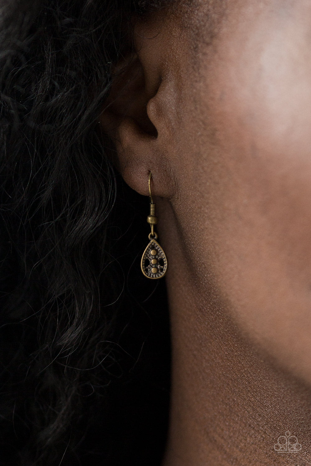 Paparazzi ♥ Galapagos Gypsy - Brass ♥ Necklace