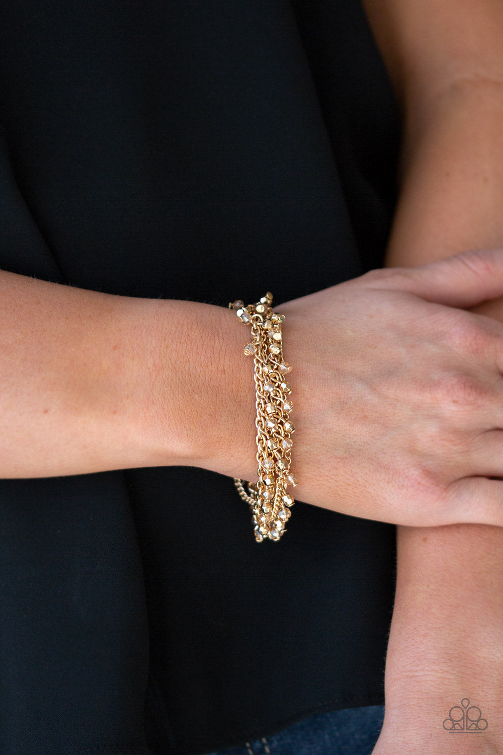 Paparazzi ♥ Cash Confidence - Gold ♥ Bracelet