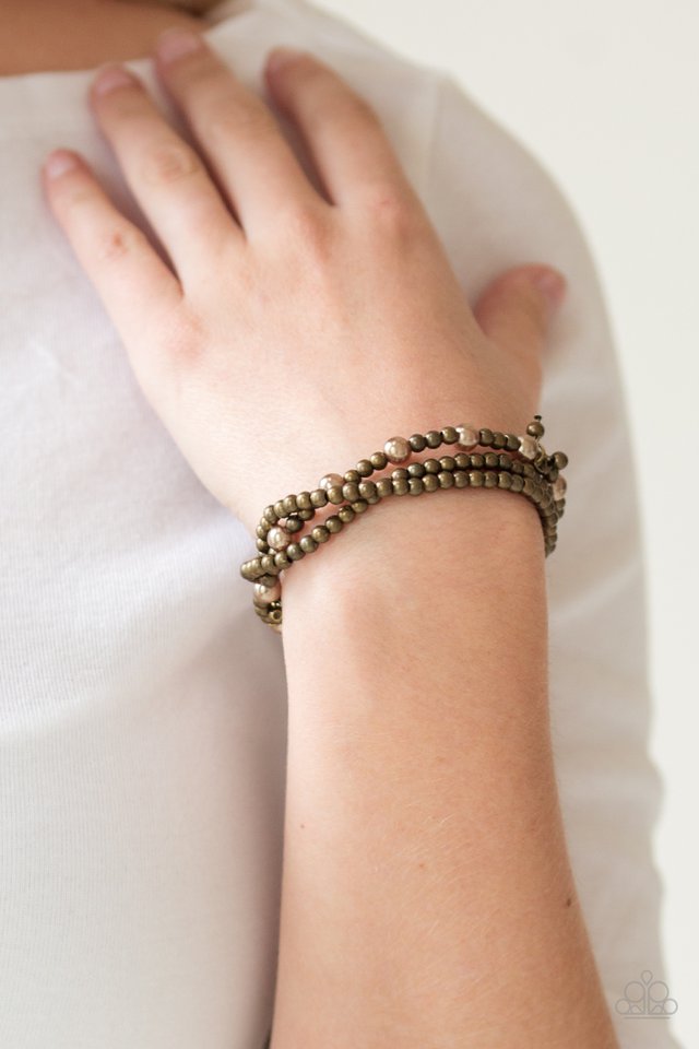 Paparazzi ♥ GRANDIOSE Slam - Brass ♥ Bracelet