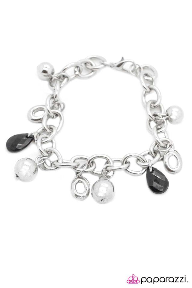 Paparazzi ♥ I Told You So - Black ♥ Bracelet