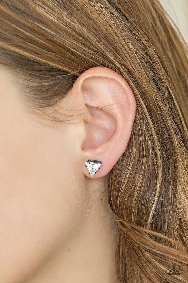 Paparazzi ♥ Prismatic Shine - Black Post ♥ Post Earrings