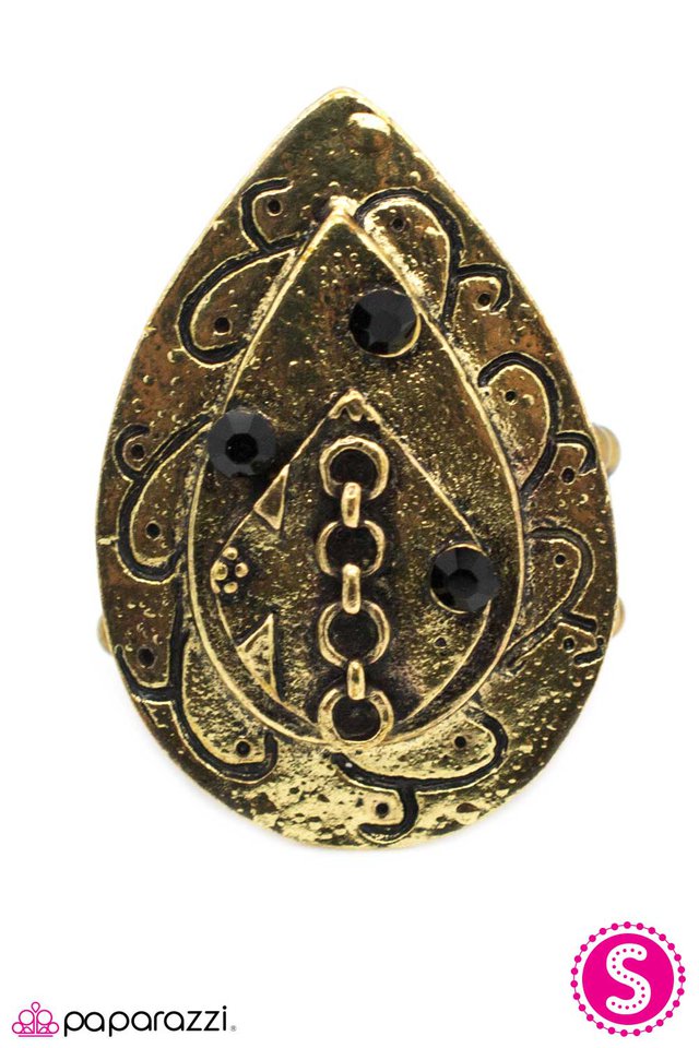 Paparazzi ♥ Look Me In the Eye - Brass ♥ Ring