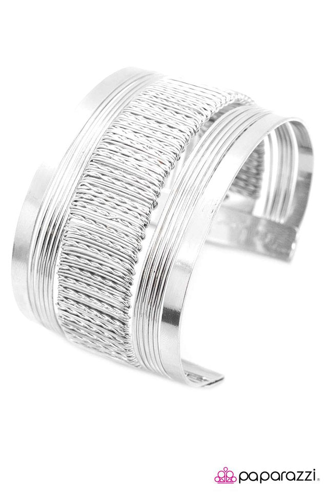 Paparazzi ♥ Wired - Silver ♥ Bracelet