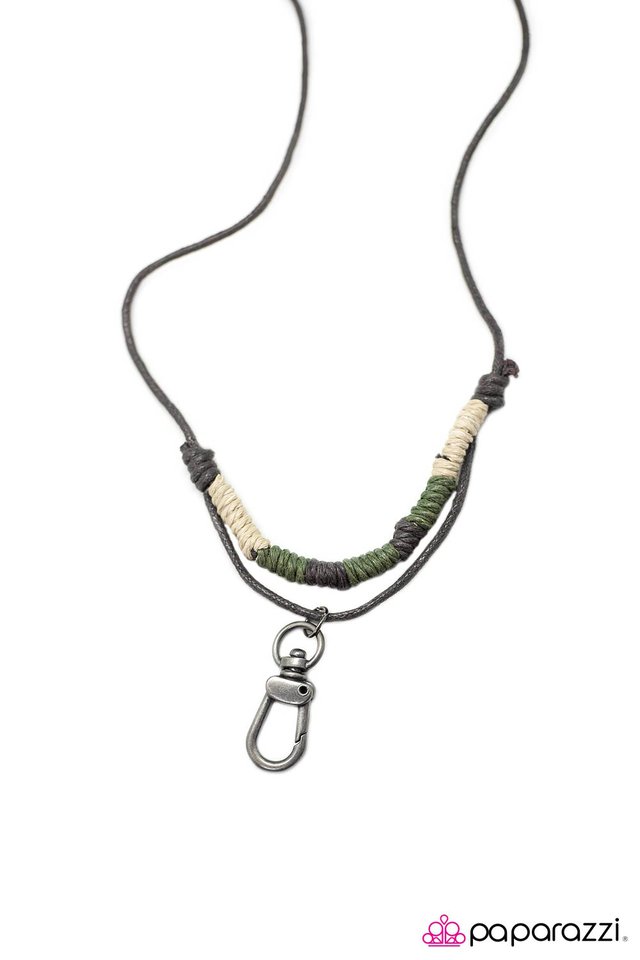 Paparazzi ♥ Show Them Whos Boss - Brown ♥ Necklace