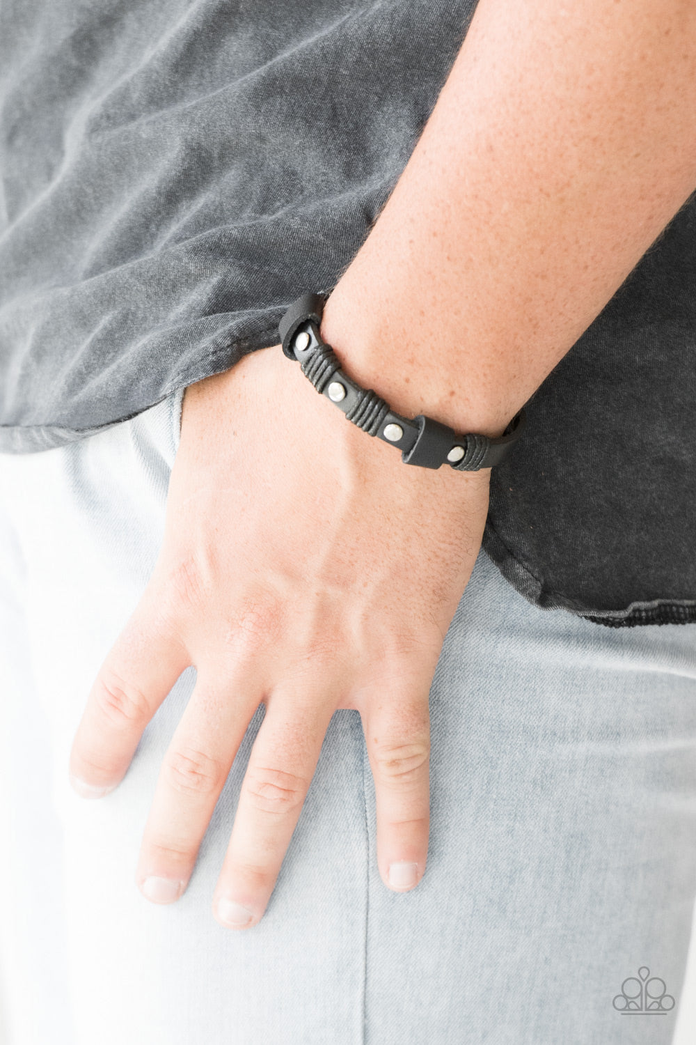 Paparazzi ♥ Road Burner - Black ♥ Bracelet