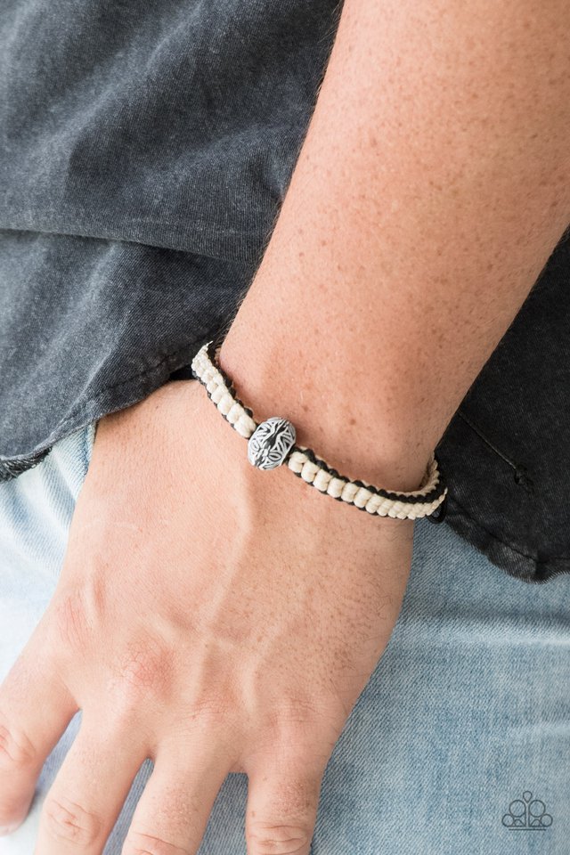 Paparazzi ♥ Tropic Trek - Black ♥ Bracelet
