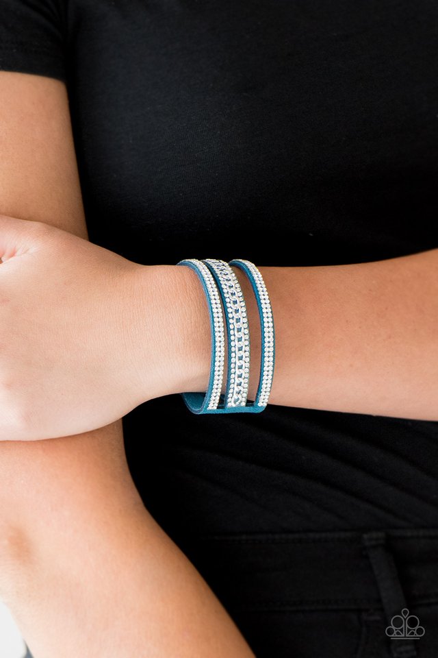 Paparazzi ♥ Rollin In Rhinestones - Blue ♥ Bracelet