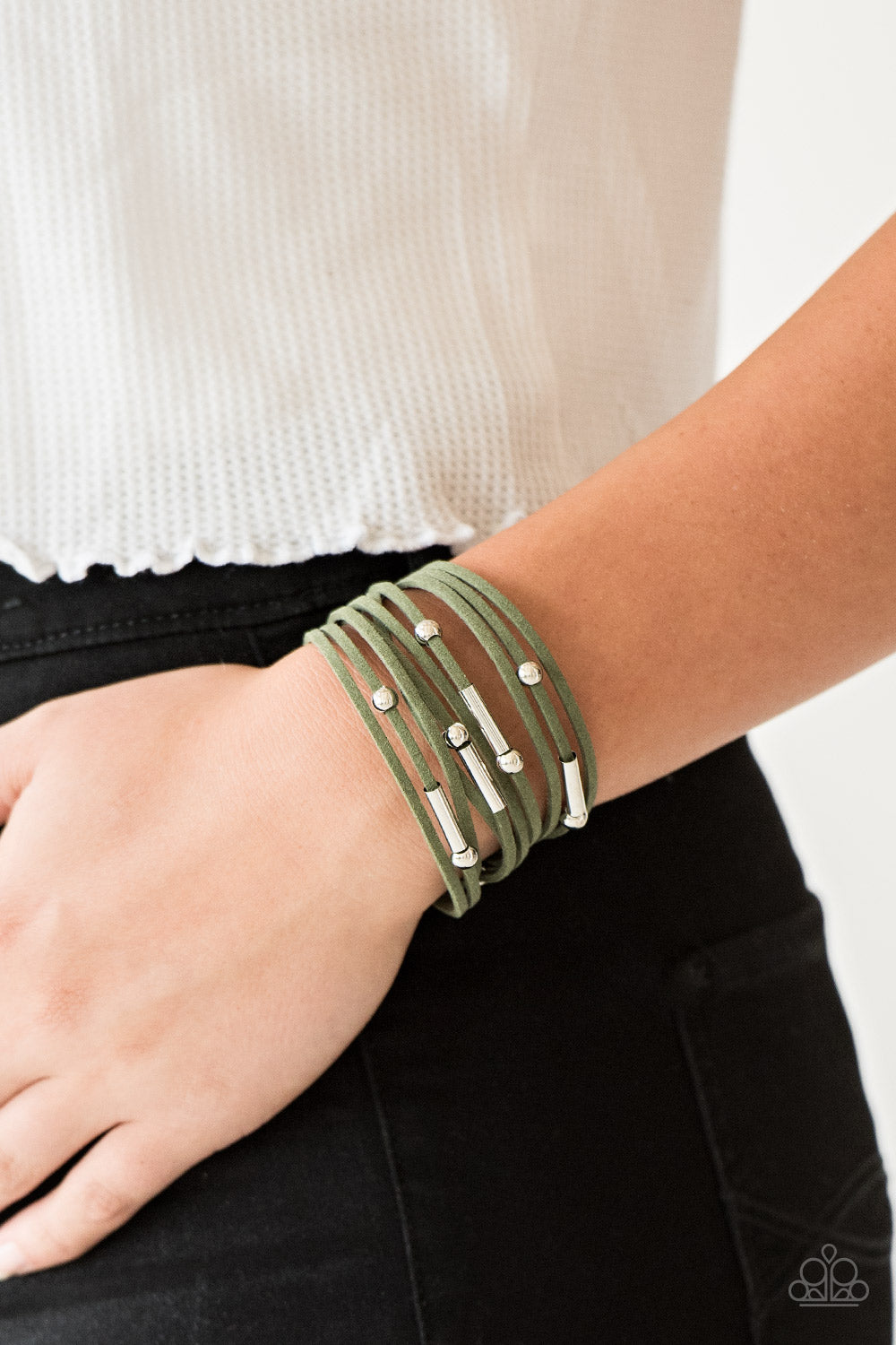 Paparazzi ♥ Back To BACKPACKER - Green ♥ Bracelet