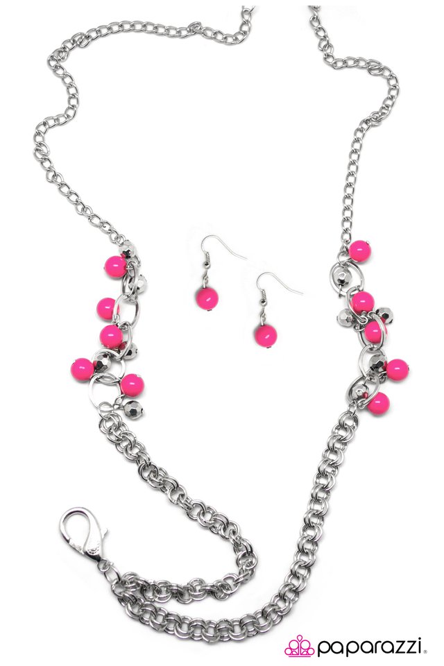 Paparazzi ♥ Climbing the Corporate Ladder - Pink ♥ Necklace