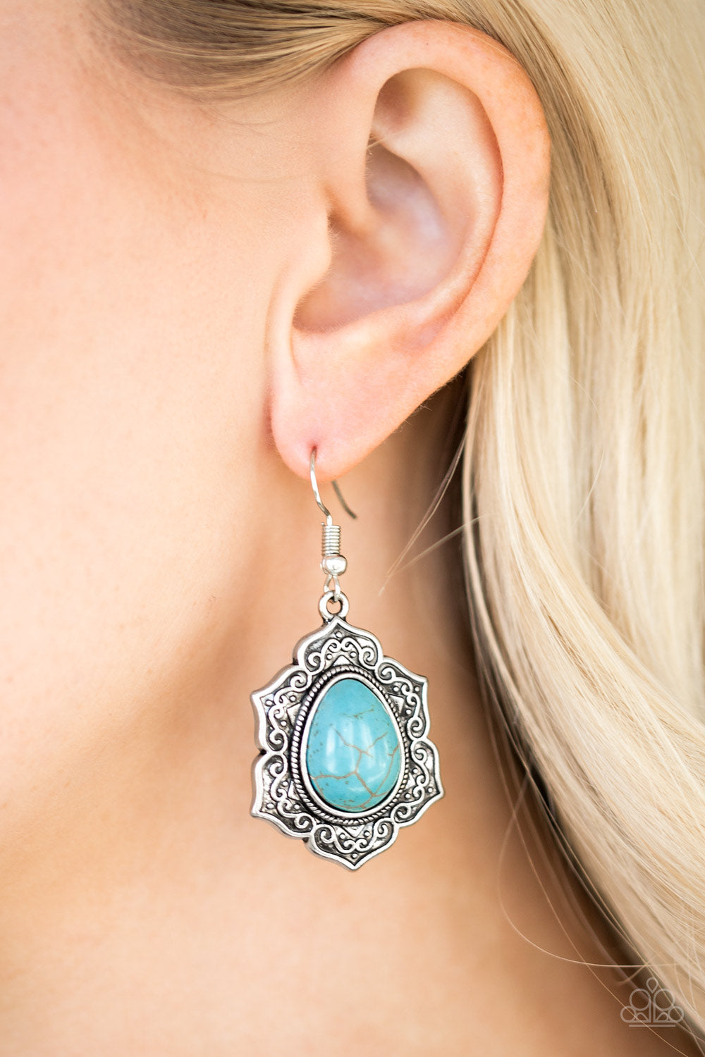 Paparazzi ♥ So Santa Fe - Blue ♥ Earrings