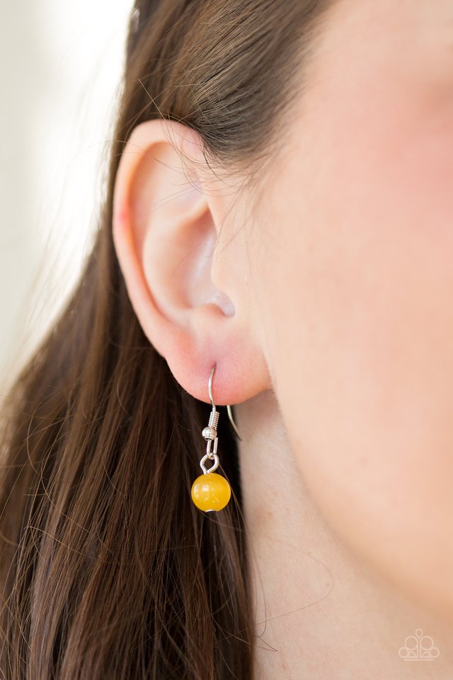 Paparazzi ♥ Modern Majesty - Yellow ♥ Necklace