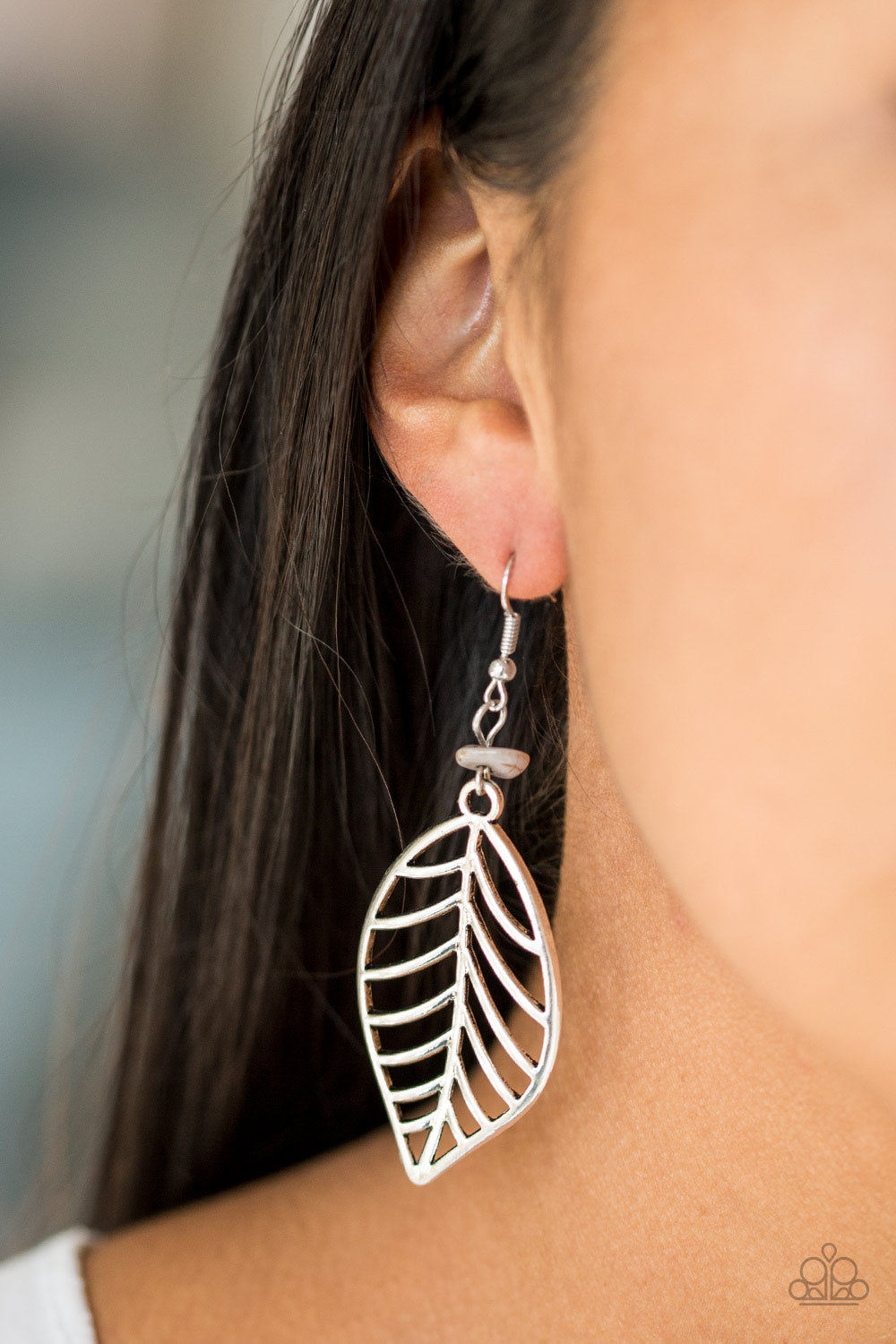 Paparazzi ♥ BOUGH Out - Silver ♥ Earrings