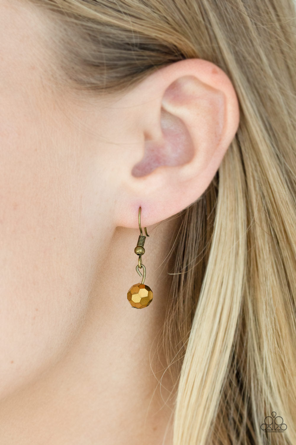 Paparazzi ♥ Modernly Majestic - Brass ♥ Necklace