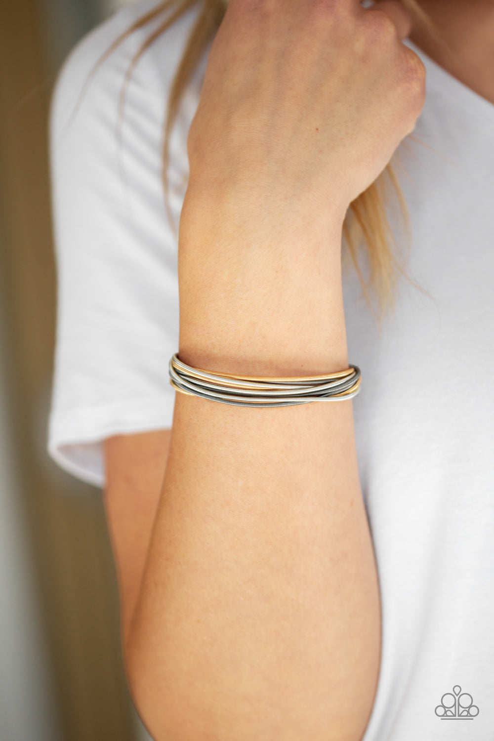 Paparazzi ♥ Mainstream Maverick - Multi ♥ Bracelet