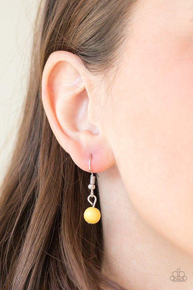 Paparazzi ♥ Collectively Carefree - Yellow ♥ Necklace