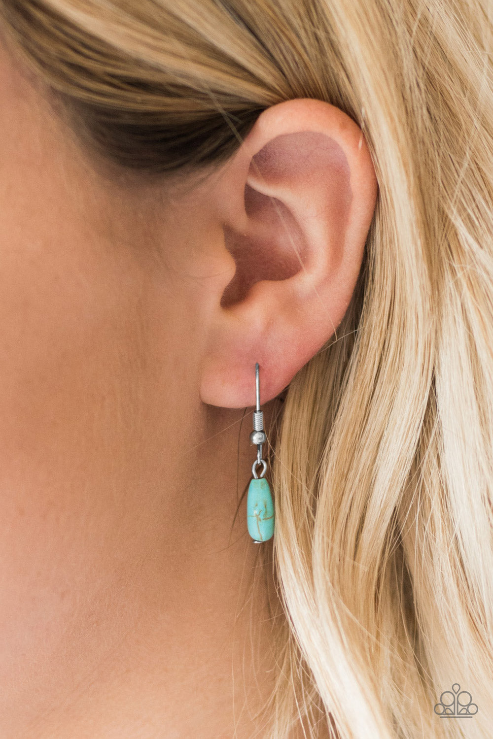 Paparazzi ♥ Too Many Chiefs - Blue ♥ Necklace