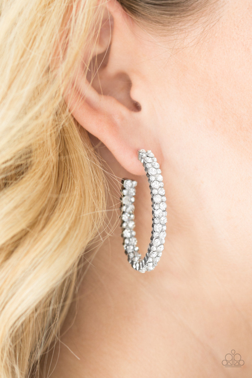 Paparazzi ♥ Debonair Dazzle - White ♥ Earrings