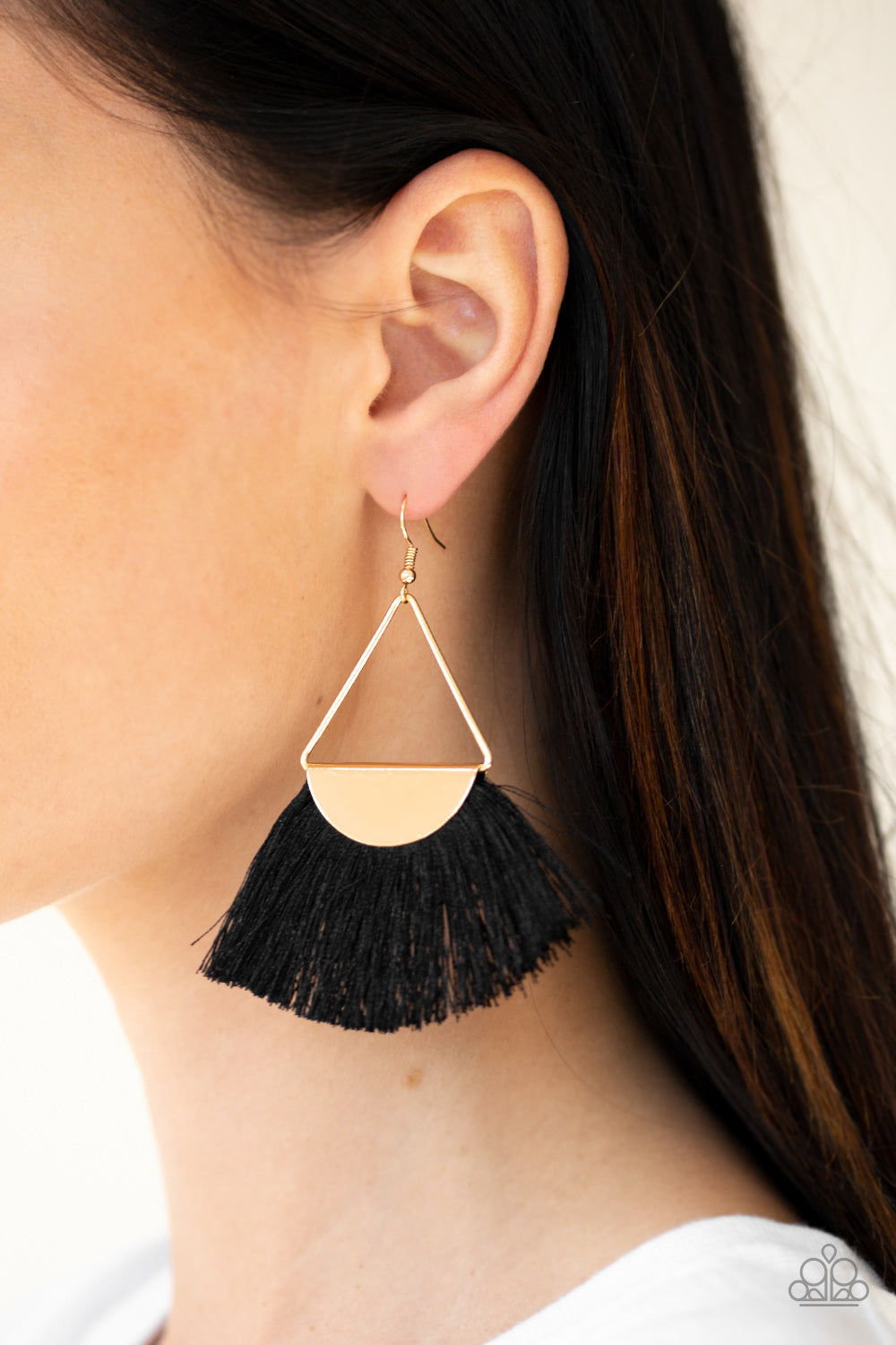 Paparazzi ♥ Modern Mayan - Black ♥ Earrings