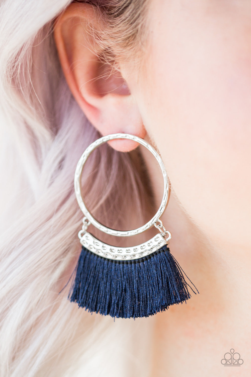 Paparazzi ♥ This Is Sparta! - Blue ♥ Post Earrings