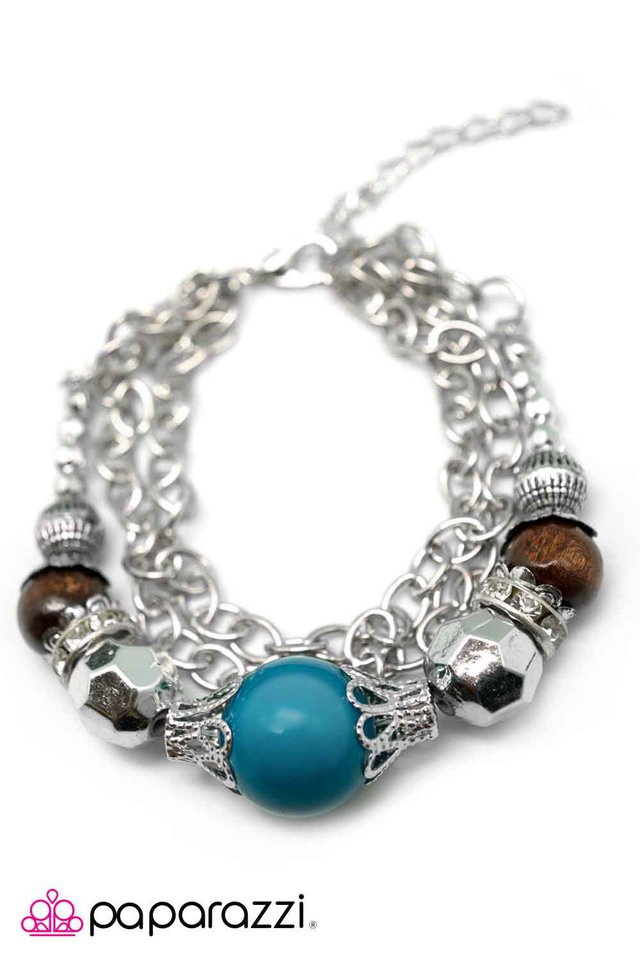 Paparazzi ♥ Belle of the Ball - Blue ♥ Bracelet