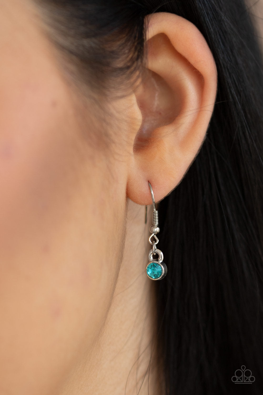 Paparazzi ♥ Classic Class Act - Blue ♥ Necklace