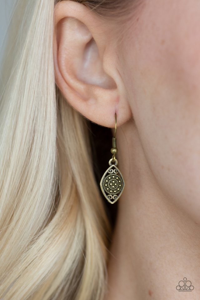 Paparazzi ♥ Make Yourself At HOMESTEAD - Brass ♥ Necklace