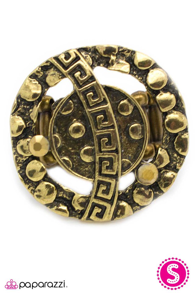 Paparazzi ♥ Around the World - Brass ♥ Ring