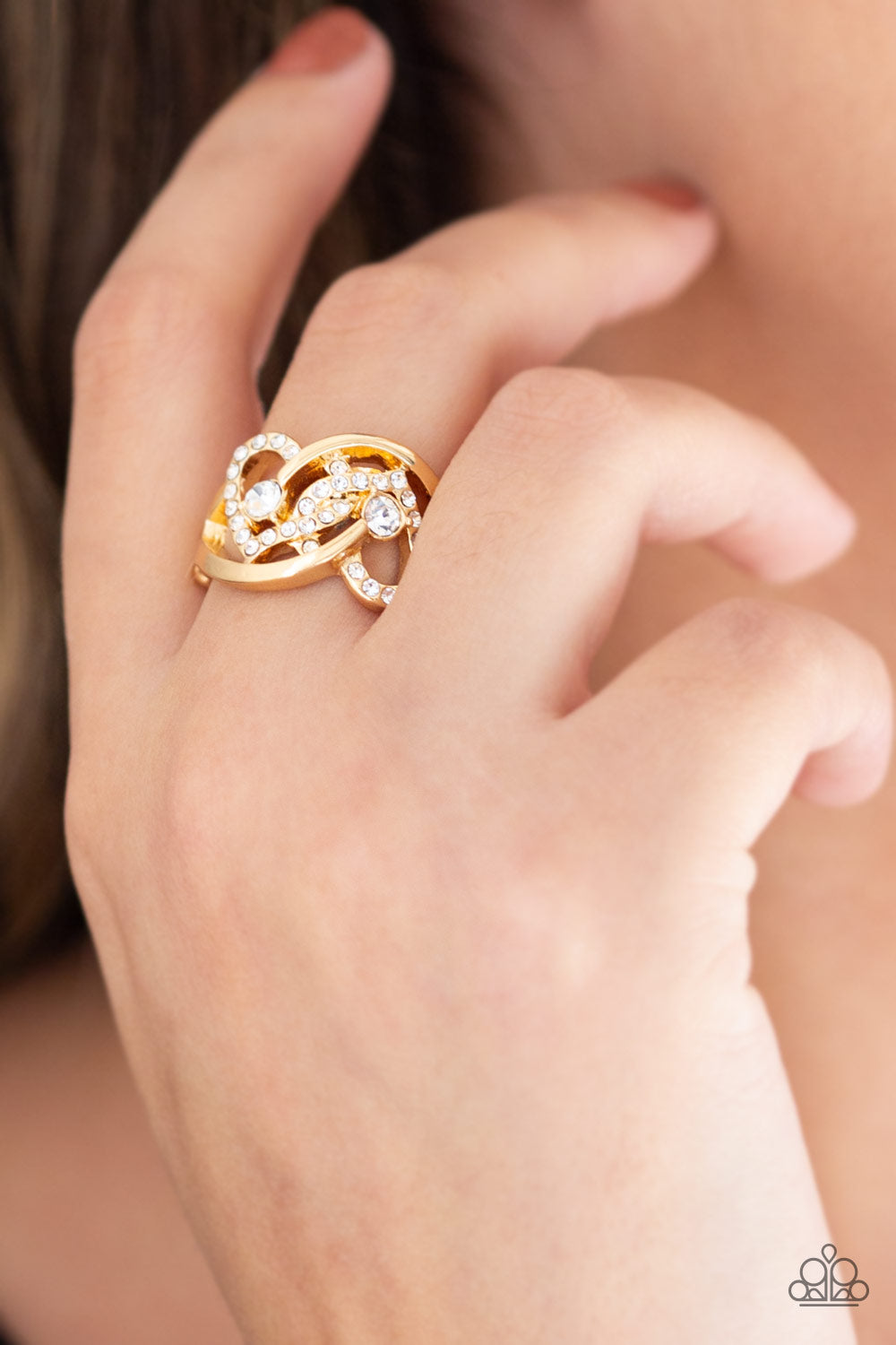 Paparazzi ♥ Have The World On A HEART-String - Gold ♥ Ring
