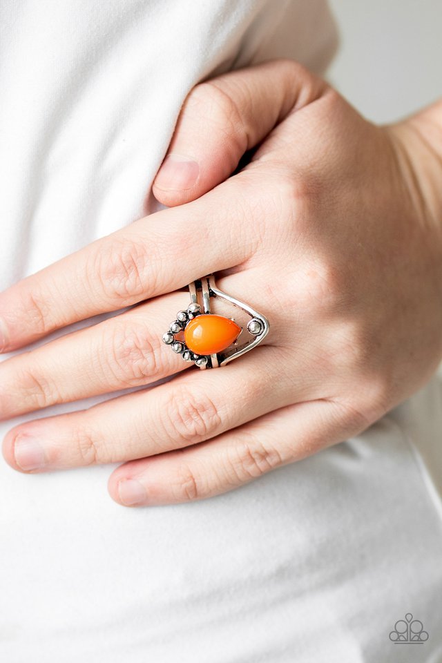 Paparazzi ♥ The Bold and The BEAD-iful - Orange ♥ Ring
