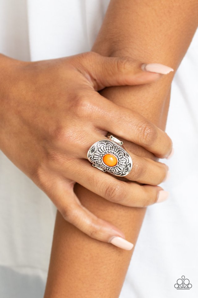 Paparazzi ♥ The ZEST Of The ZEST - Orange ♥ Ring